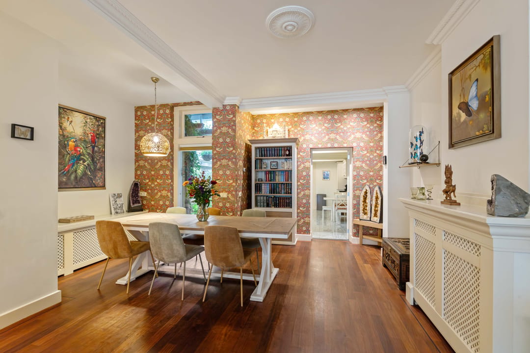 Photo 2 of Emmastraat 22-A
