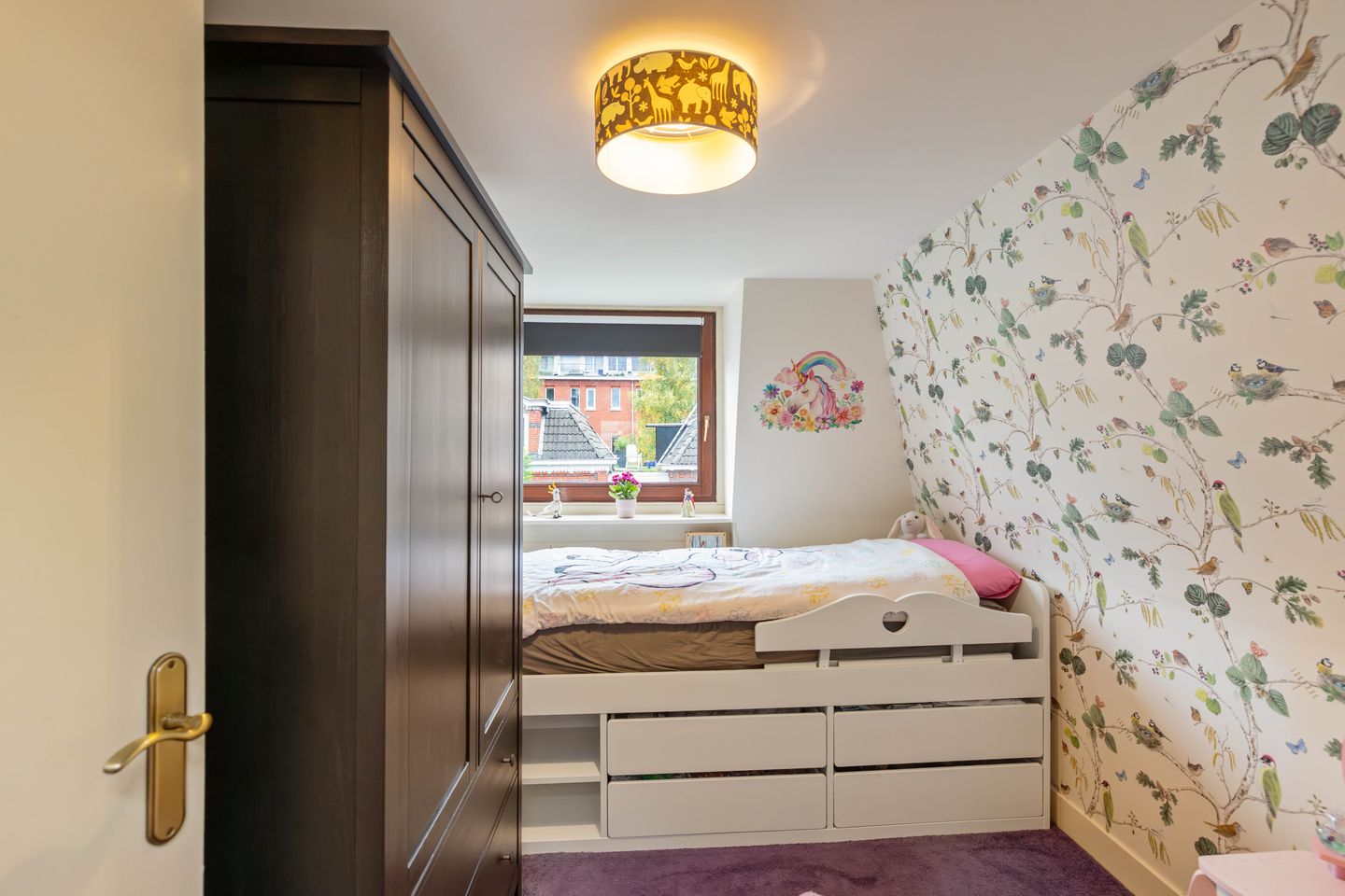 Photo 40 of Emmastraat 22-A