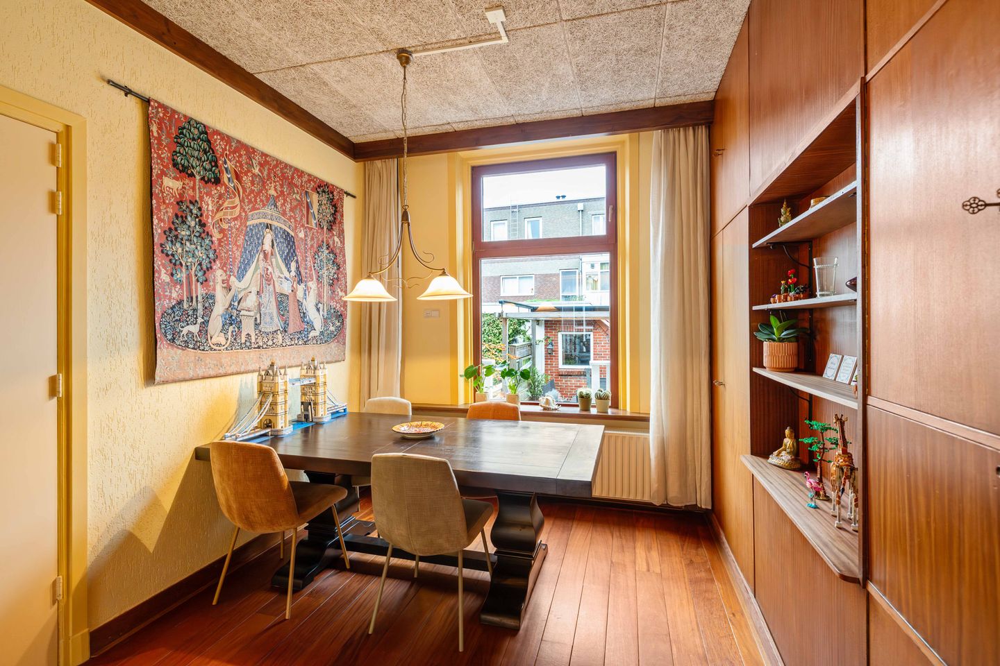 Photo 29 of Emmastraat 22-A