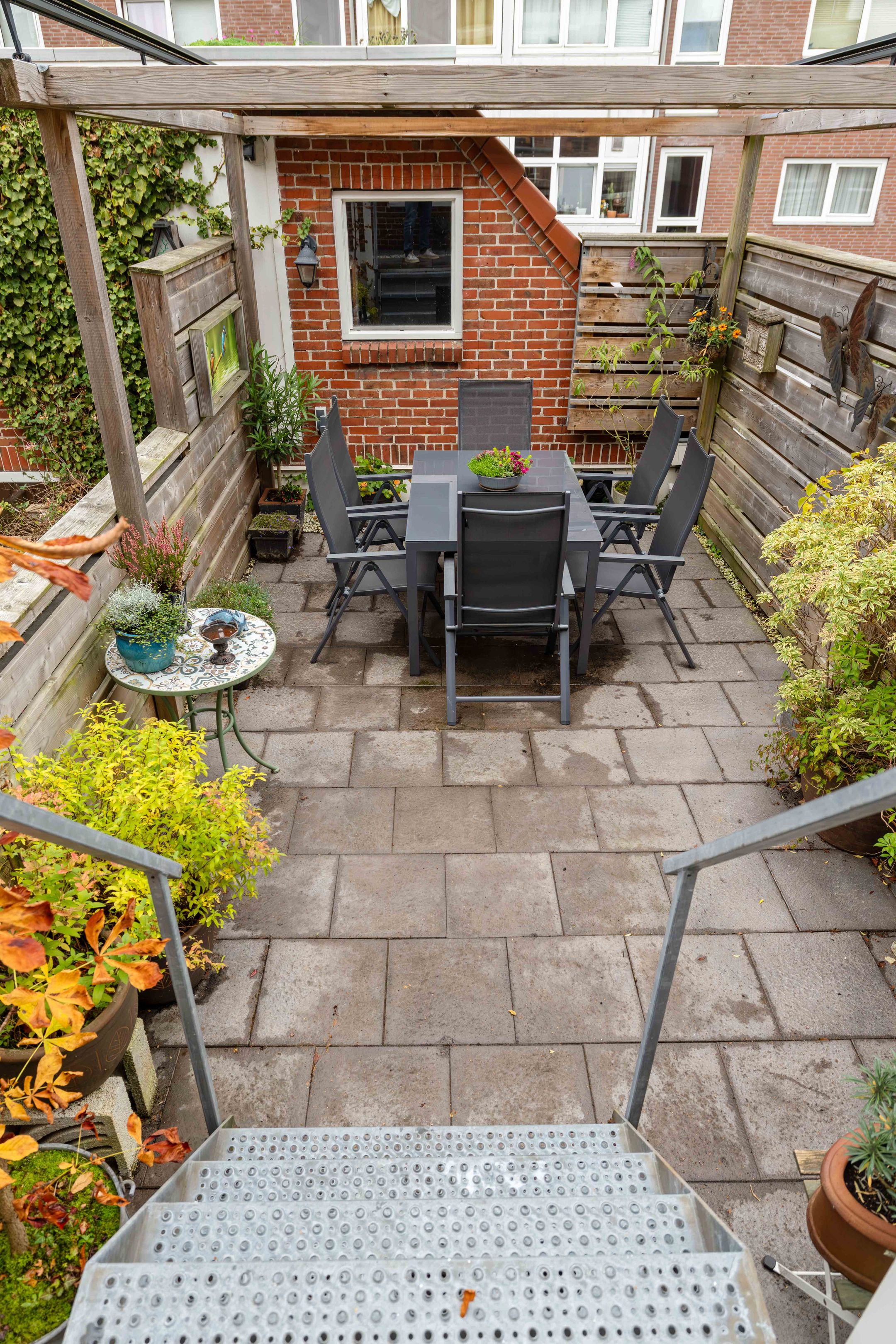 Photo 33 of Emmastraat 22-A