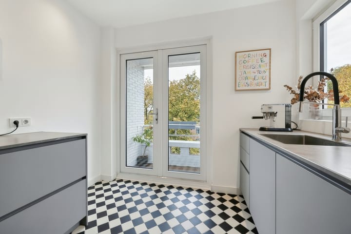 Foto 4 van Moddermanstraat 6