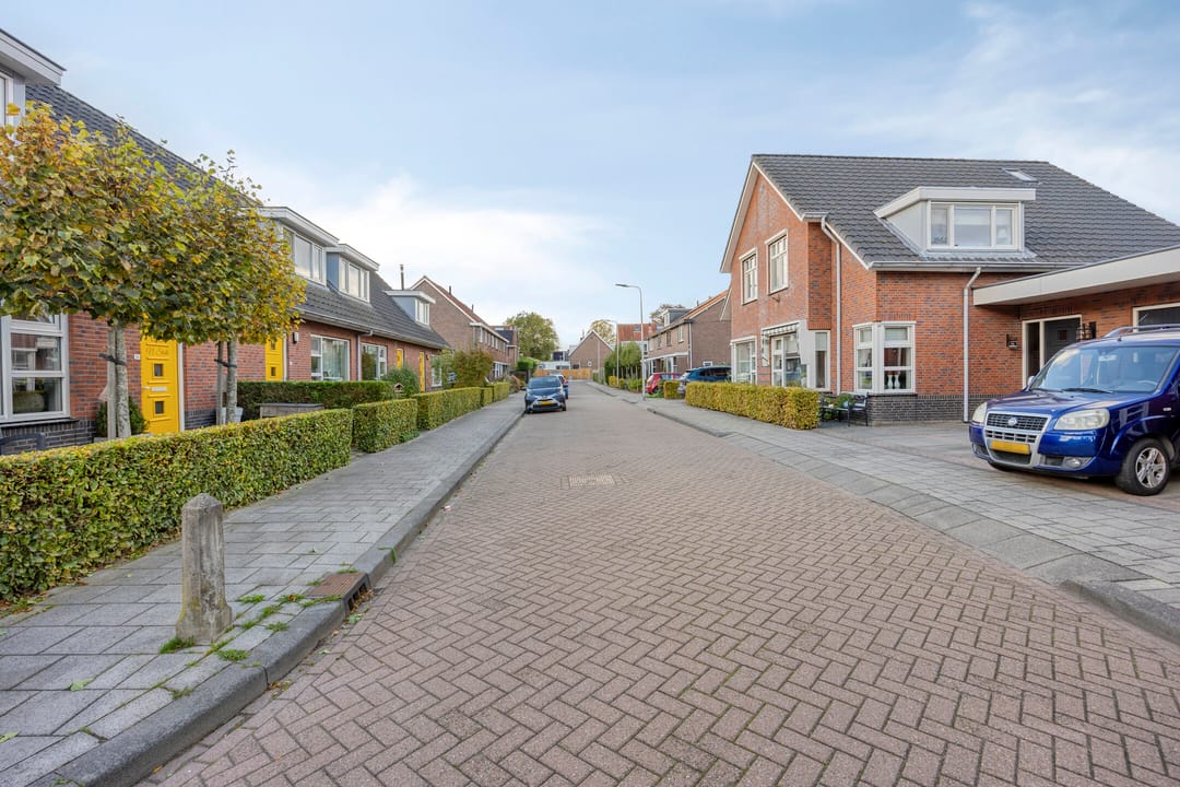 Photo 37 of Prins Hendrikstraat 2