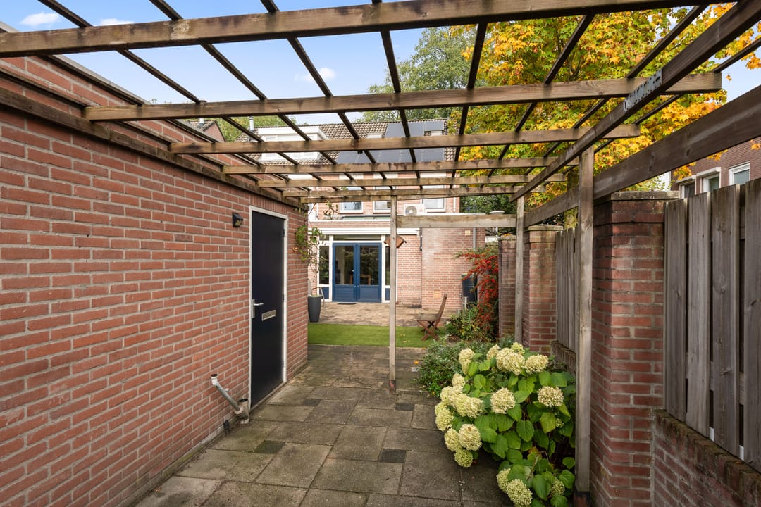 Photo 62 of Lisieuxhof 16