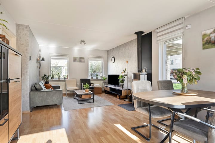 Foto 2 van Ratelaarstraat 1