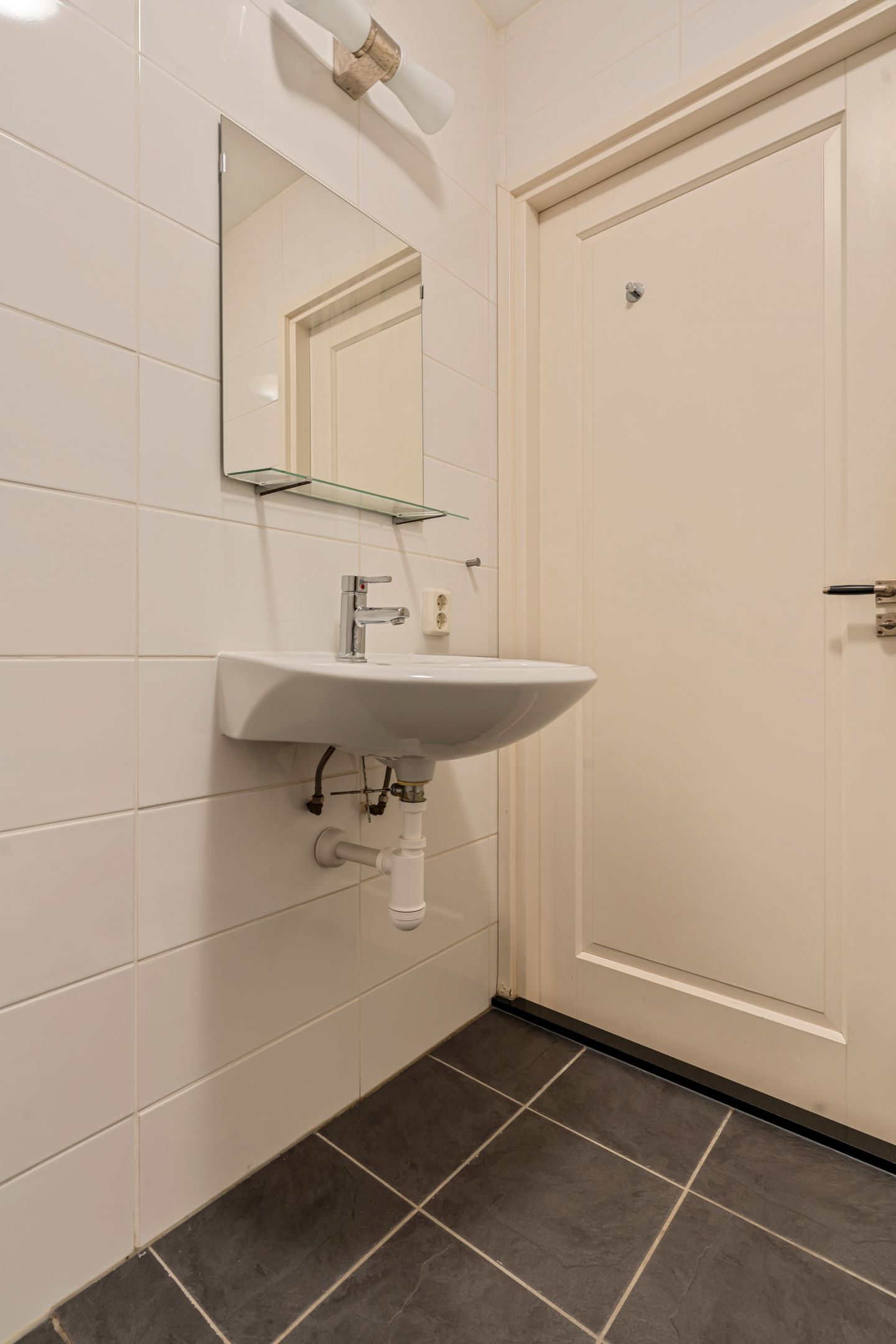 Photo 20 of Gerard Doustraat 1-DH