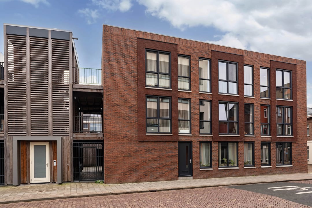 Photo 1 of Kerkstraat 52