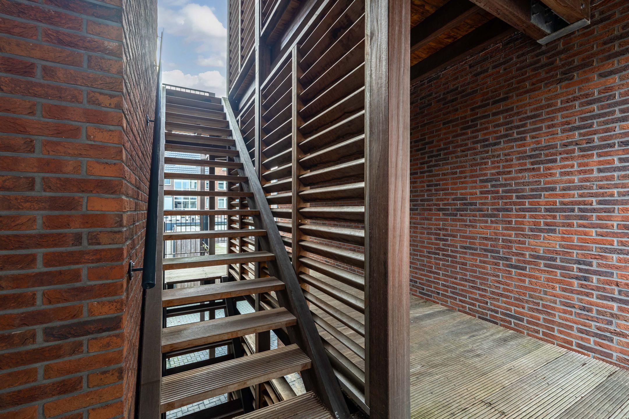 Photo 12 of Kerkstraat 52