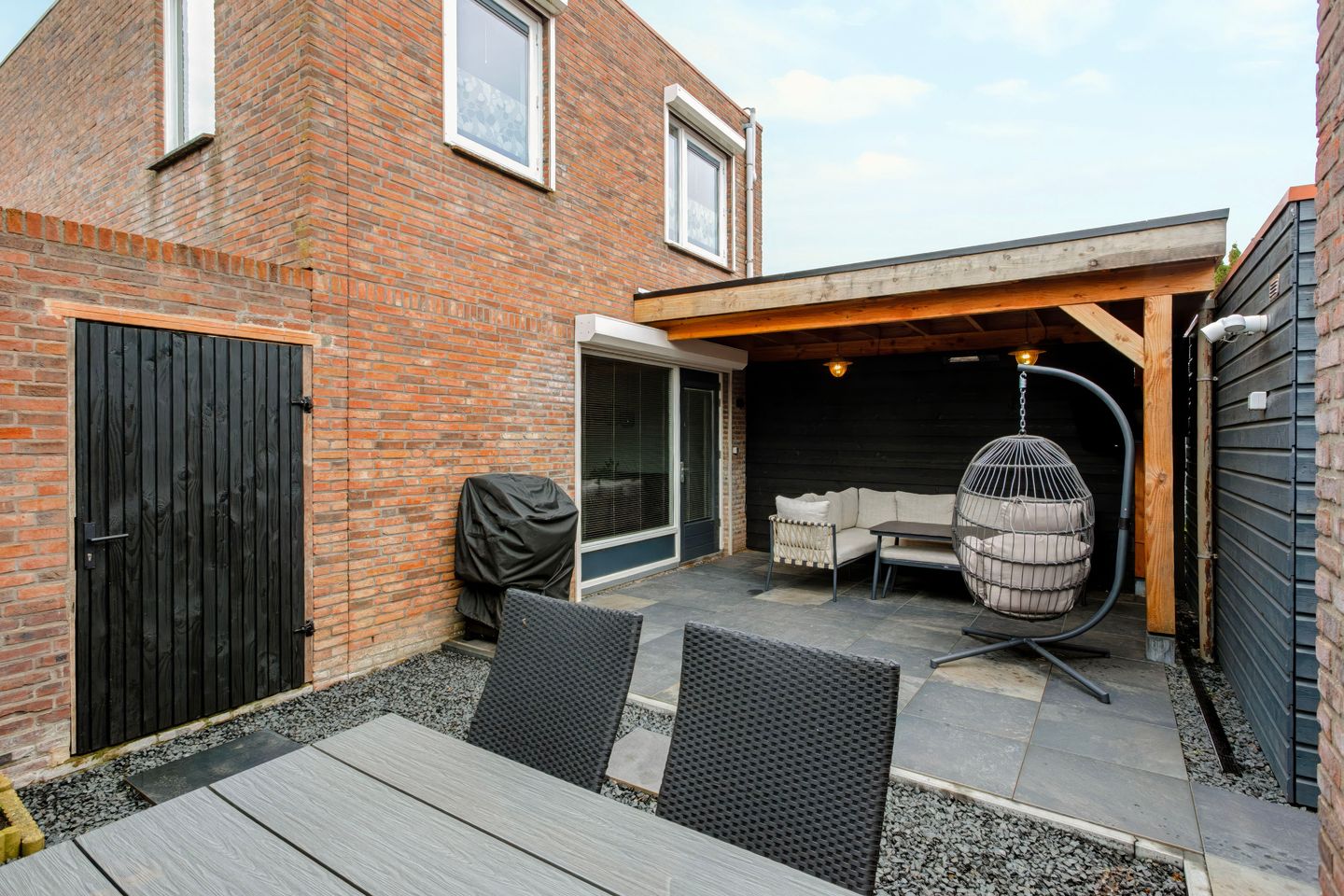 Photo 19 of Zevenblad 7