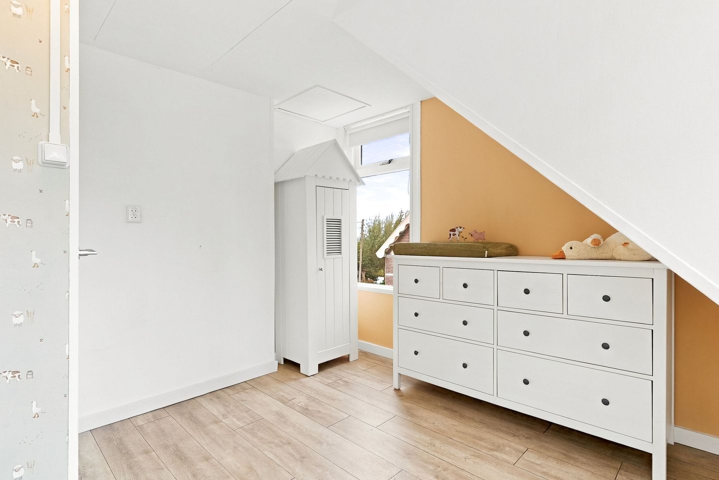 Photo 25 of Burgemeester Doormanstraat 37
