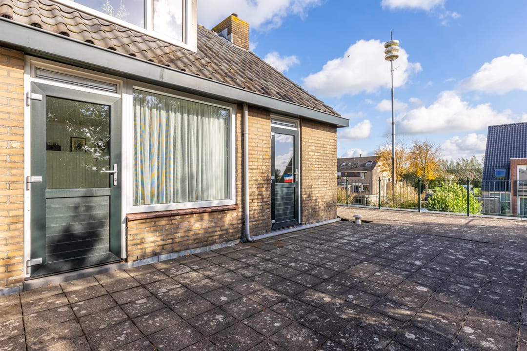 Photo 38 of Beatrixstraat 12