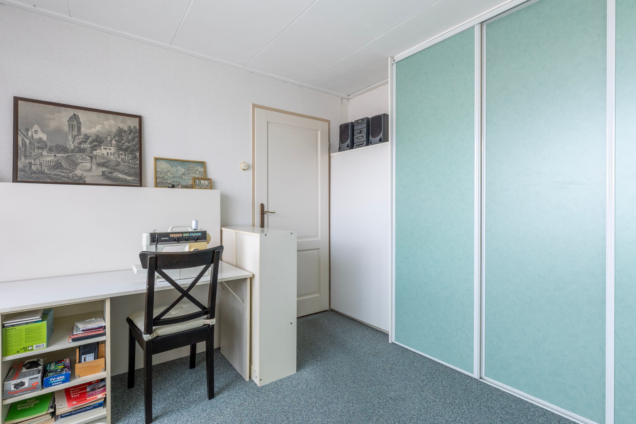 Photo 45 of Beatrixstraat 12