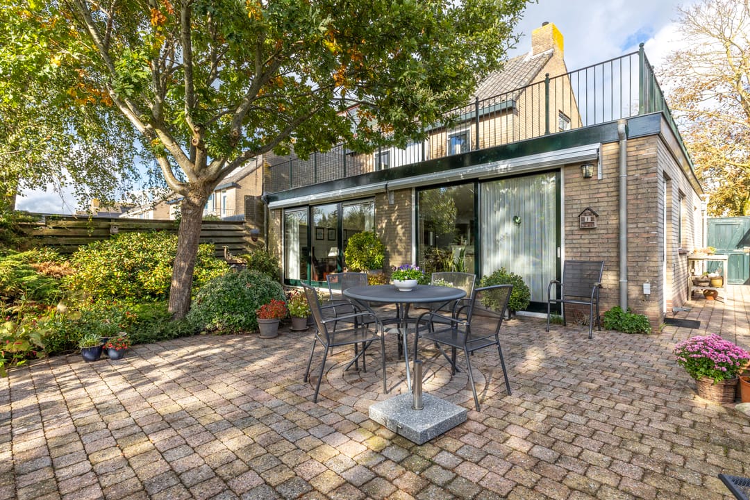 Photo 58 of Beatrixstraat 12