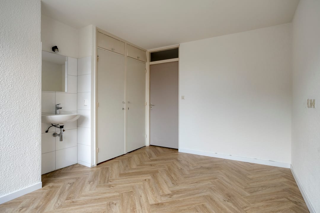 Photo 28 of Brugstraat 1