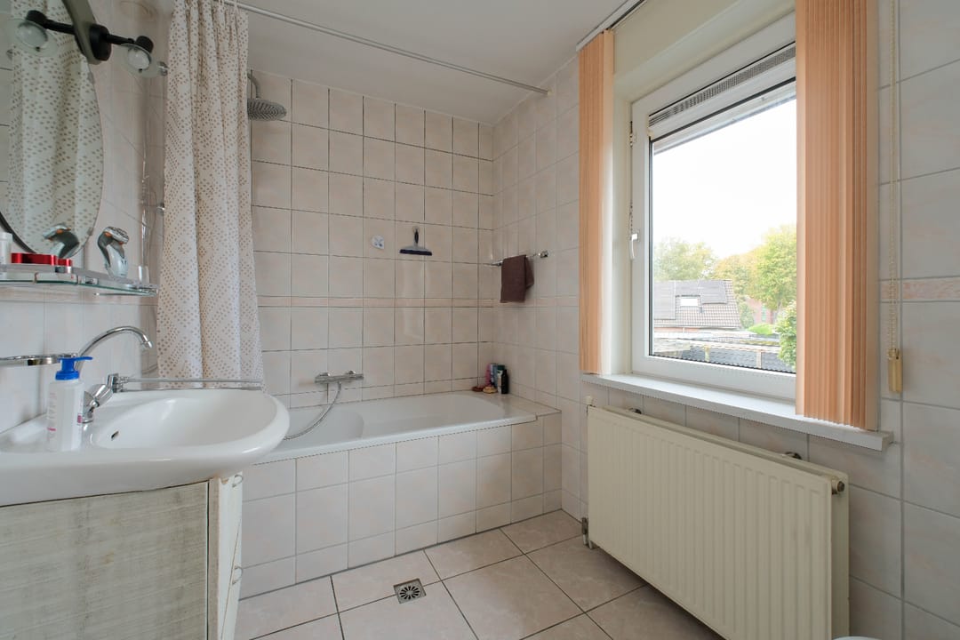 Photo 23 of Vijverlaan 9