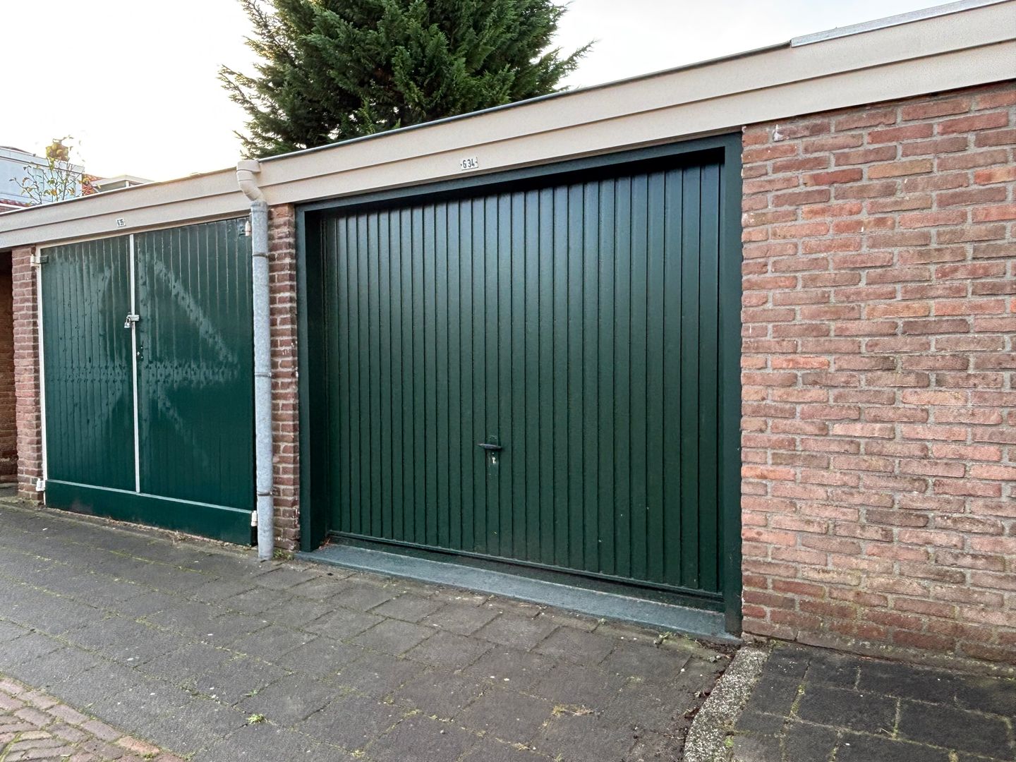 Bekijk foto 2 van Rembrandtweg 322
