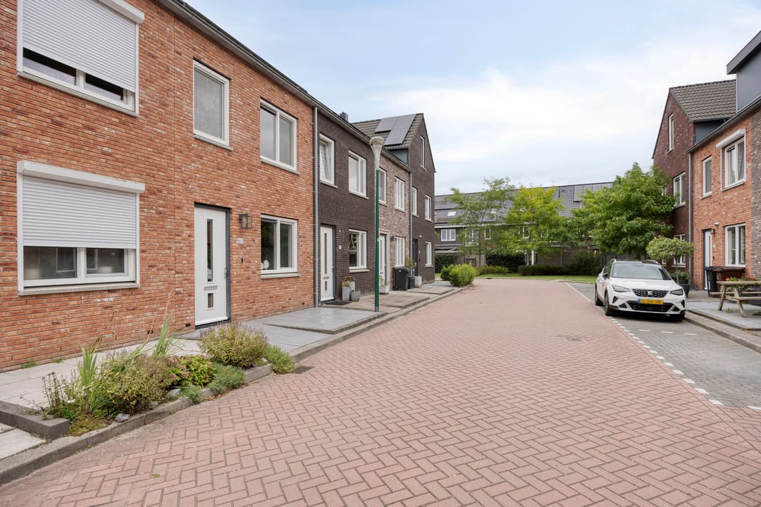 Photo 38 of Hof van Voorvliet 63