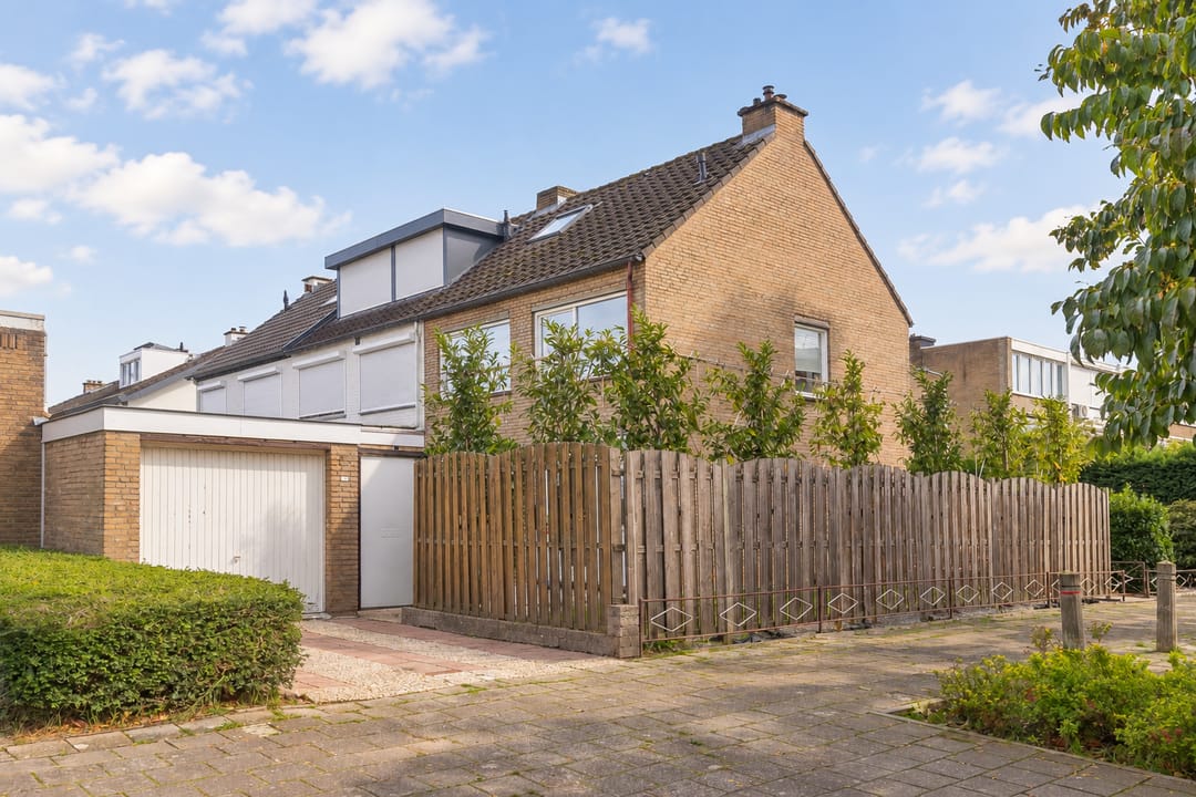 Photo 22 of Schout Stasstraat 1