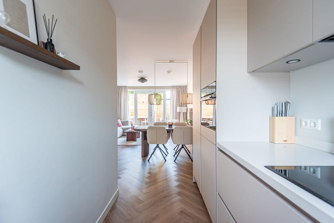 Photo 11 of Eksterstraat 84