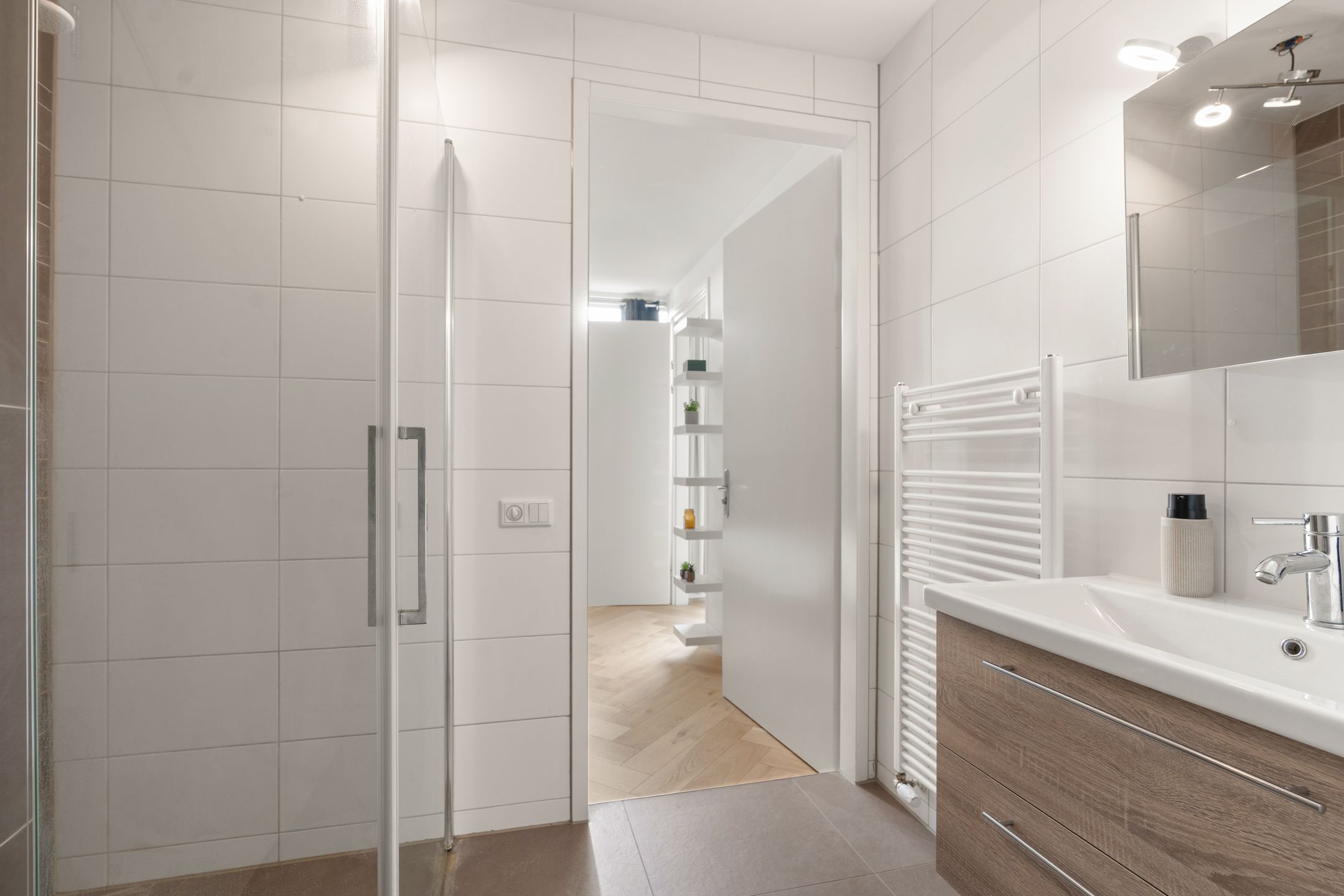 Foto 21 van Prins Bernhardstraat 47-G