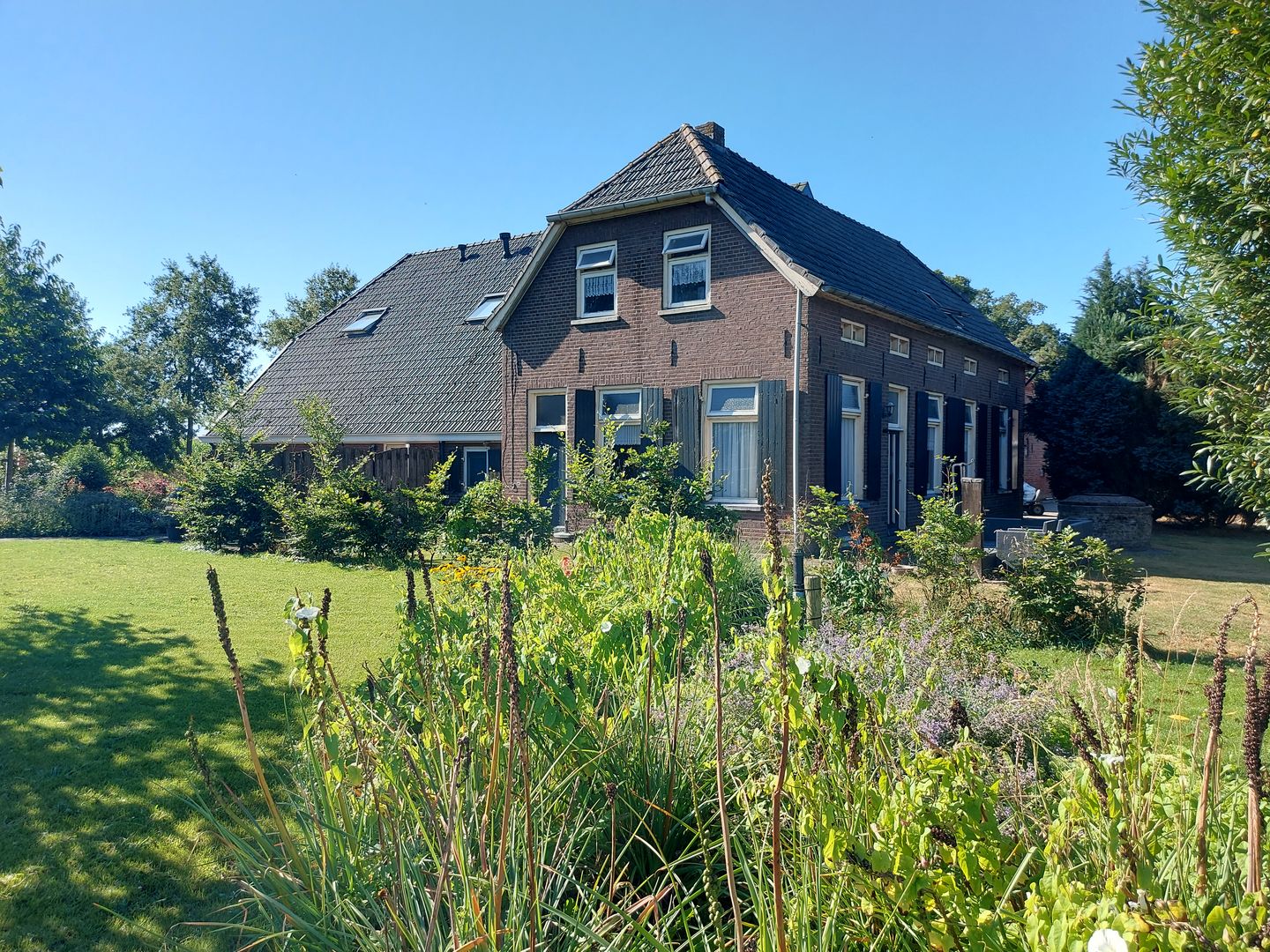 Bekijk foto 3 van Tolhutterweg 15-+ 15a
