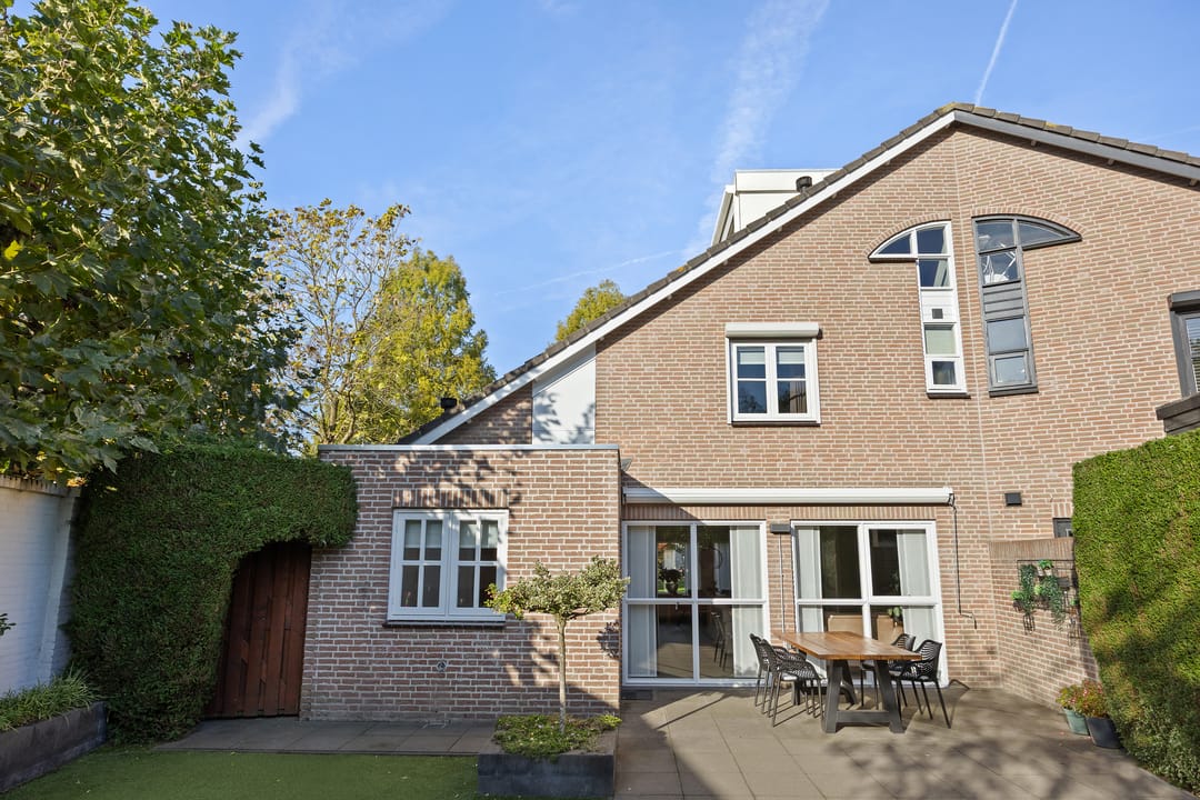 Photo 46 of Sweelinckstraat 105