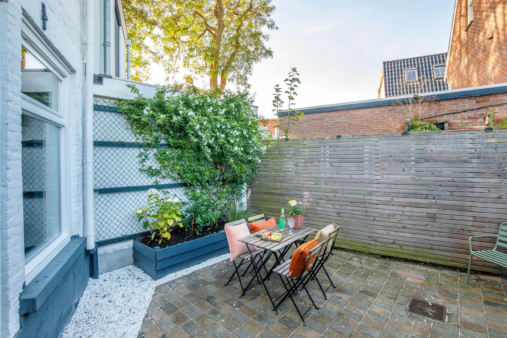 Photo 39 of Van Karnebeekstraat 70