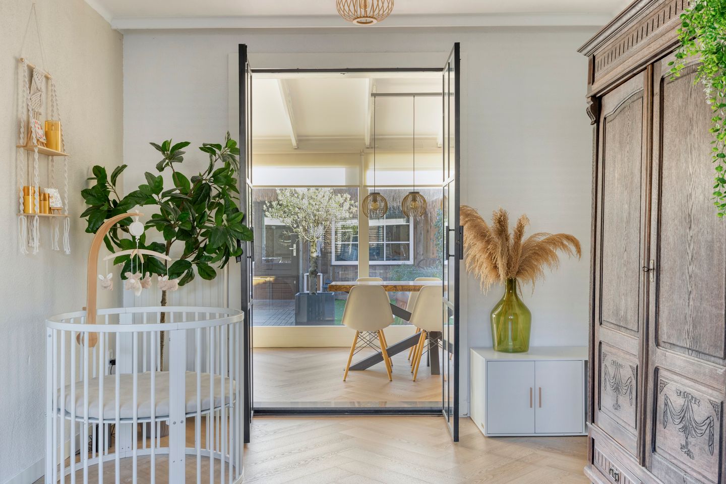 Photo 10 of Prins Bernhardstraat 21