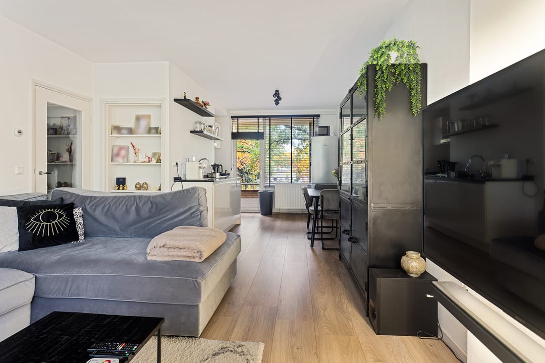 Photo 11 of Plesmanstraat 349