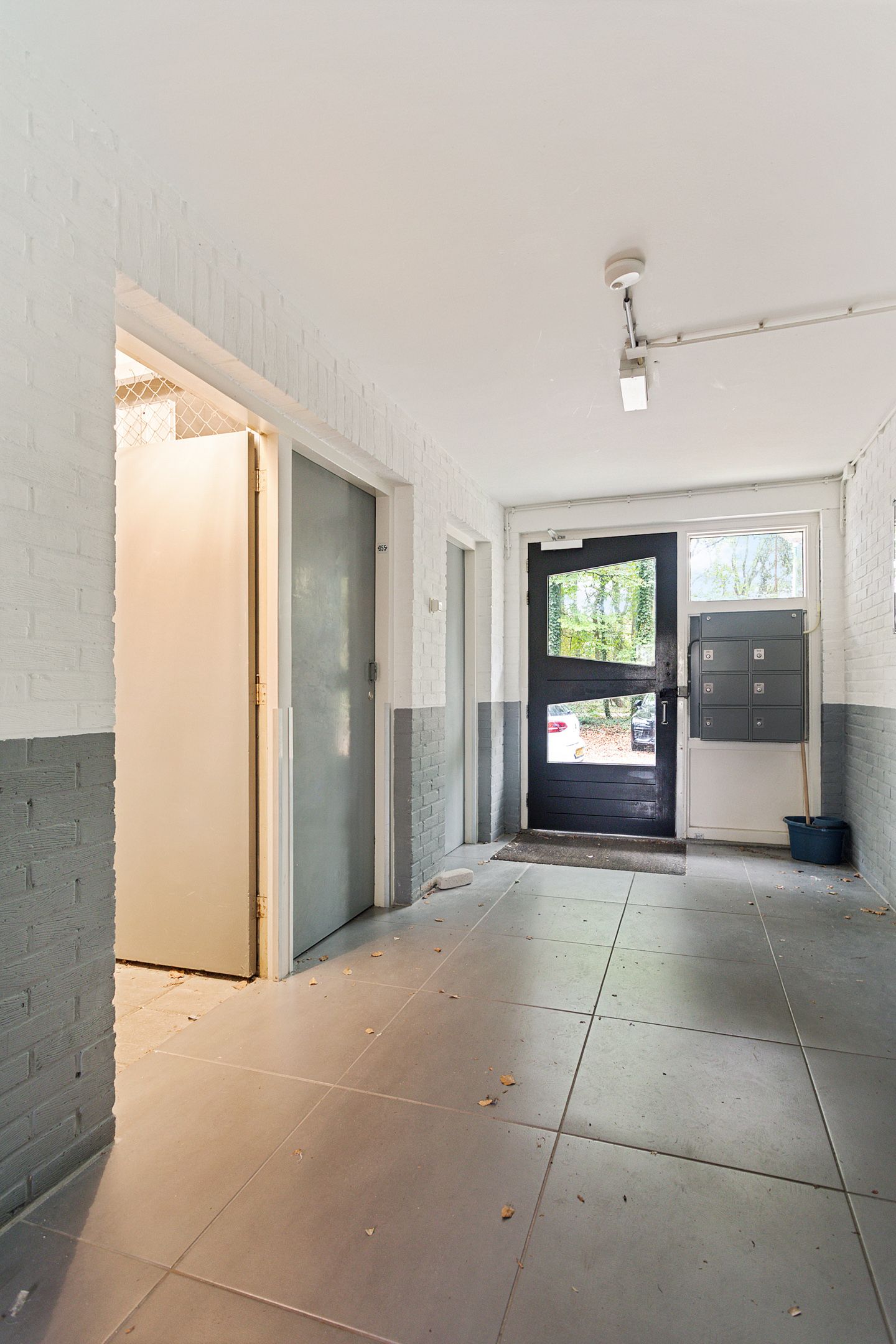 Photo 6 of Plesmanstraat 349