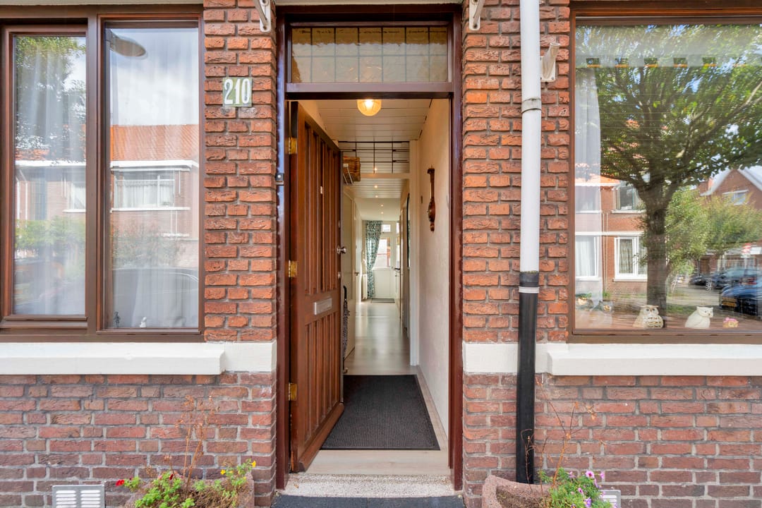 Photo 32 of Rhenenstraat 210