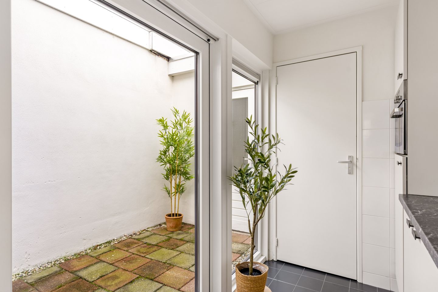 Foto 10 van Chrysantstraat 3