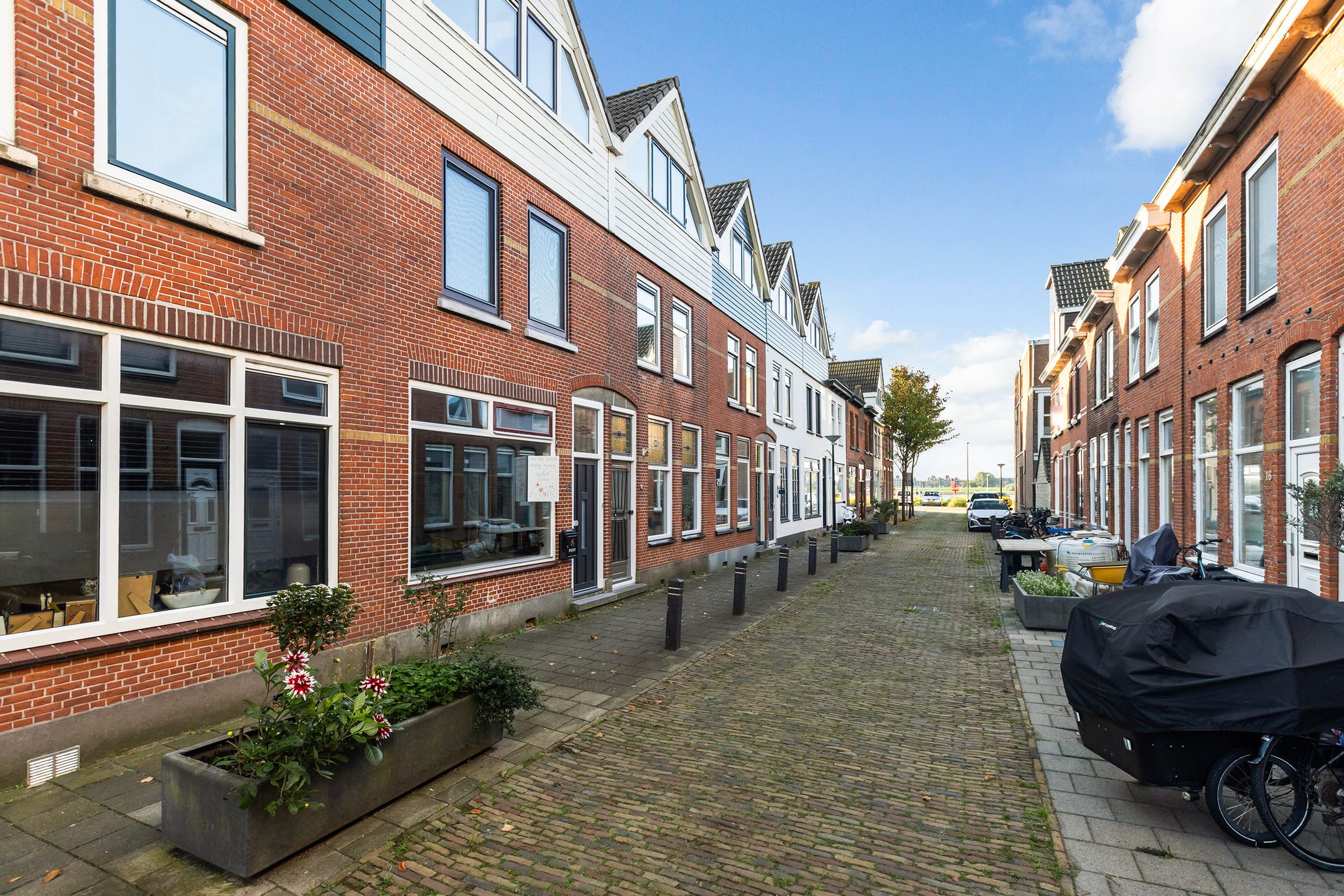 Foto 45 van De la Reystraat 15