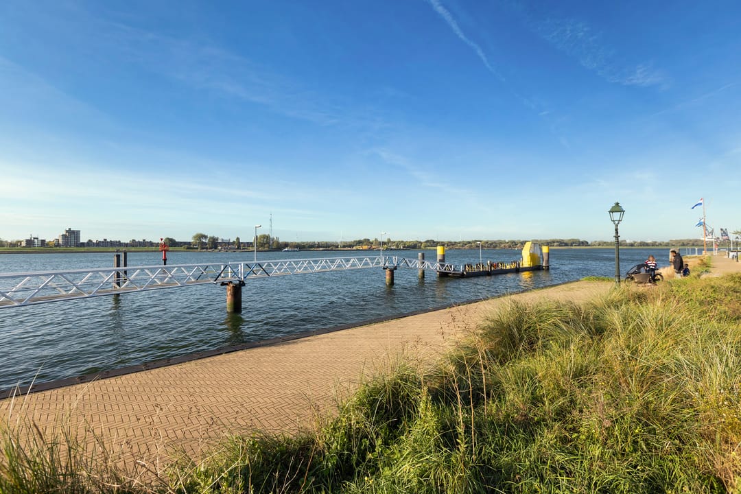Foto 47 van De la Reystraat 15
