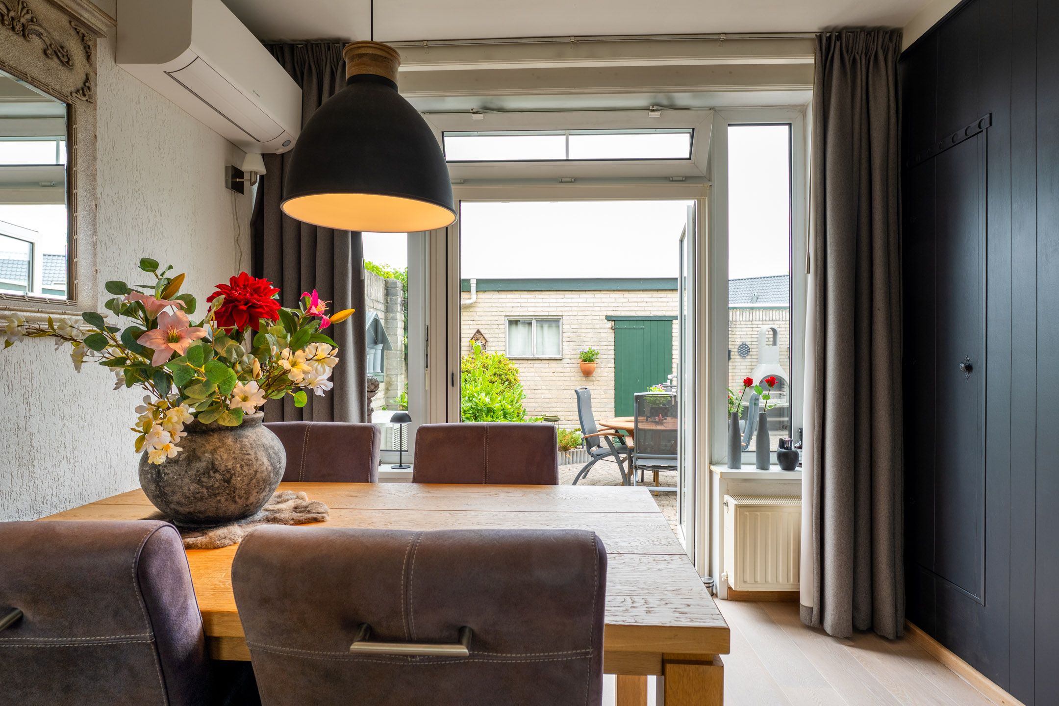 Photo 9 of Mgr Ariensstraat 29