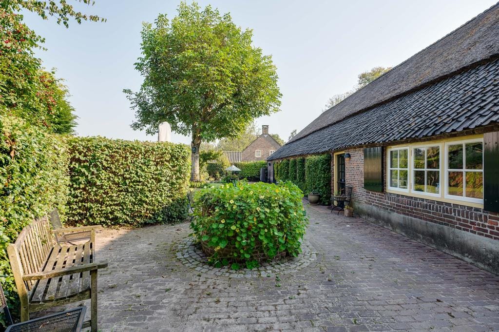 Photo 2 of Laan ten Boomen 37