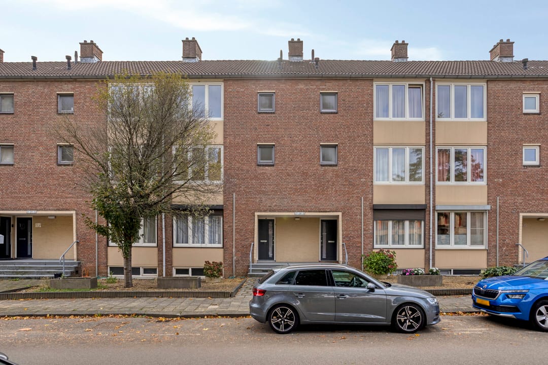 Photo 38 of Opalinestraat 27