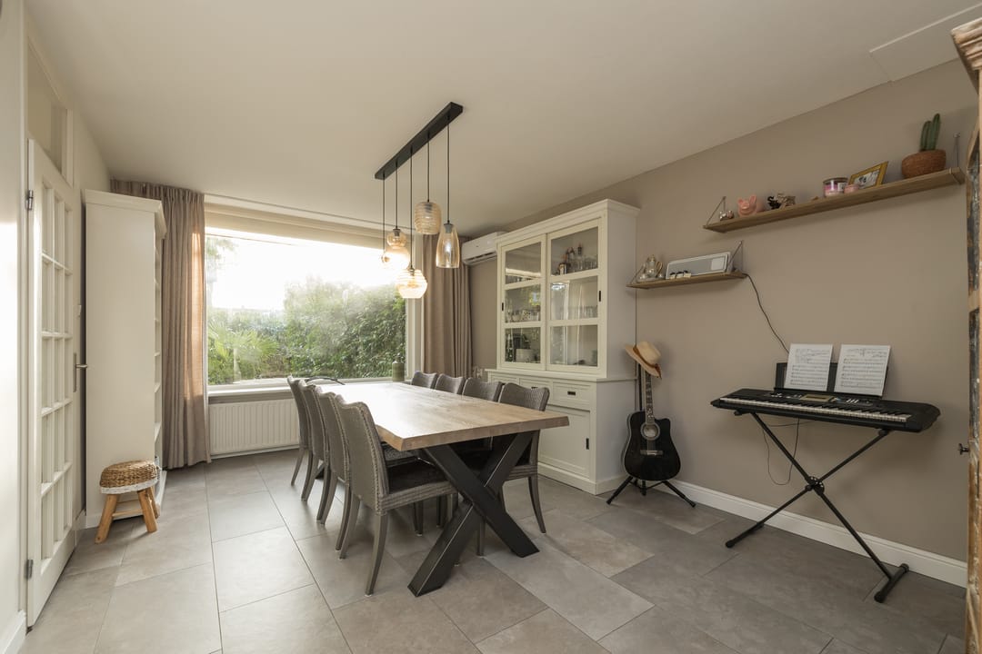 Photo 8 of Ravelstraat 52