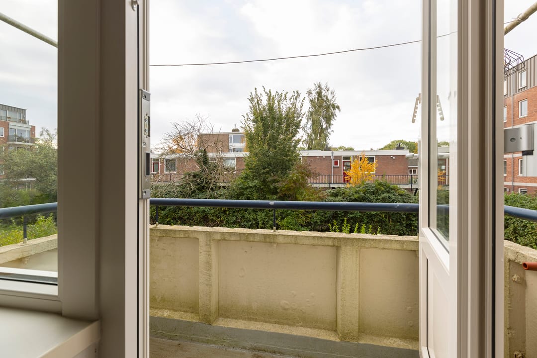 Photo 28 of Camphuysenstraat 167