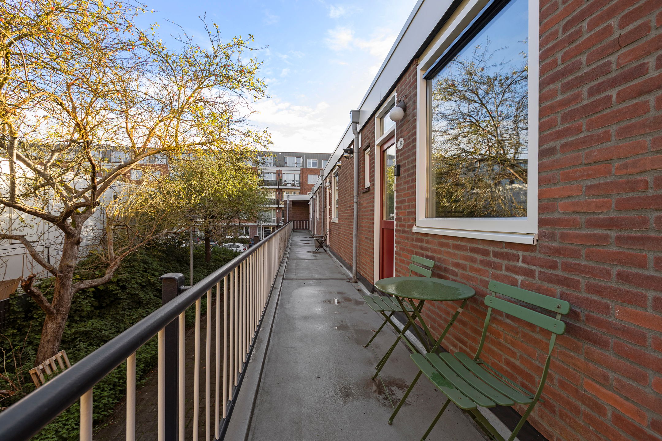 Photo 6 of Camphuysenstraat 167