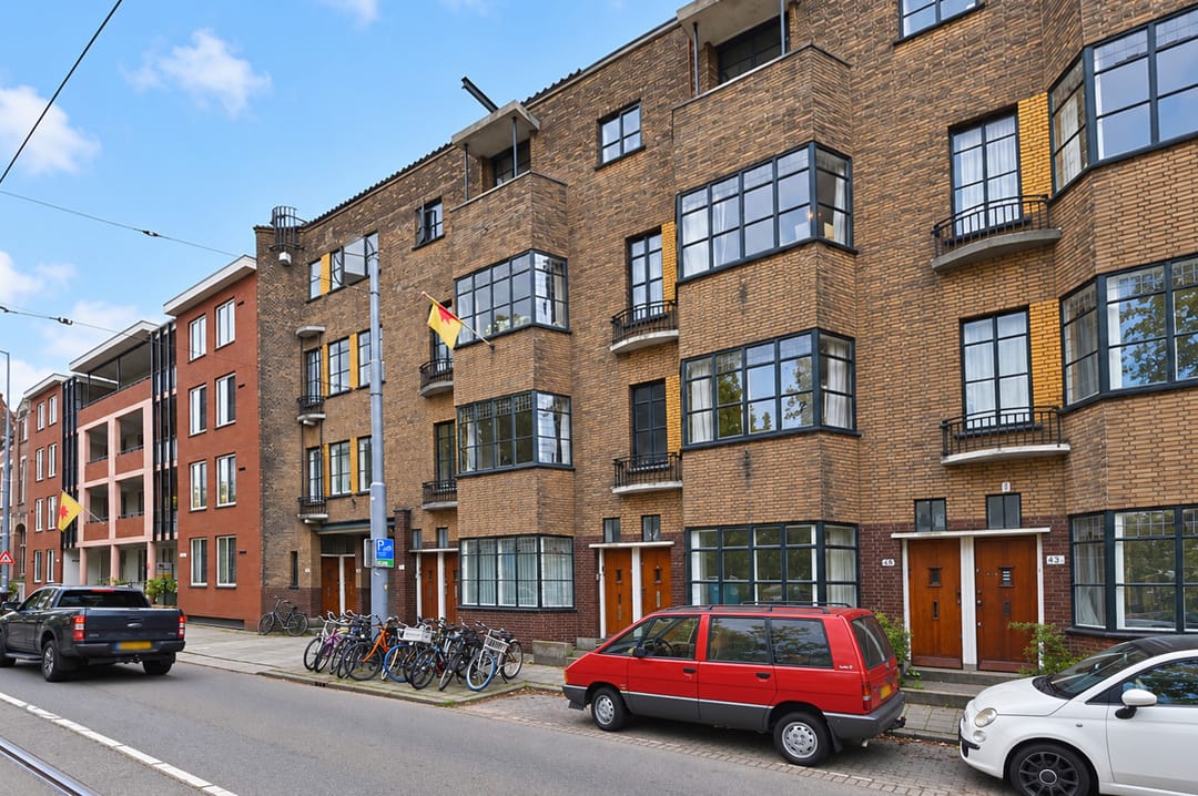 Photo 2 of Honingerdijk 47-B01