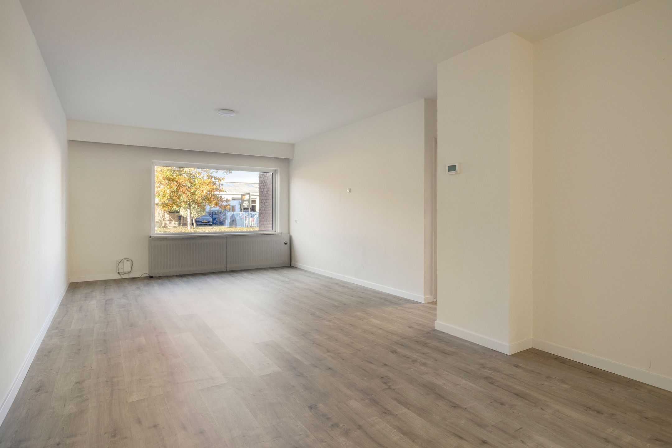 Photo 6 of Gouverneur Houbenstraat 48