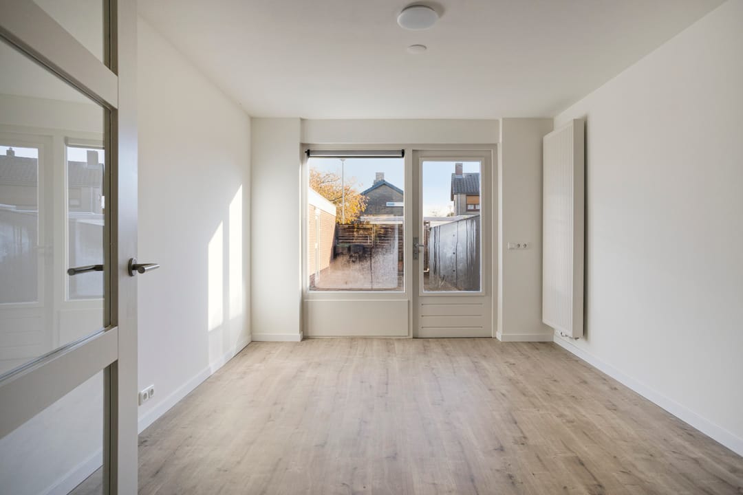 Photo 8 of Gouverneur Houbenstraat 48