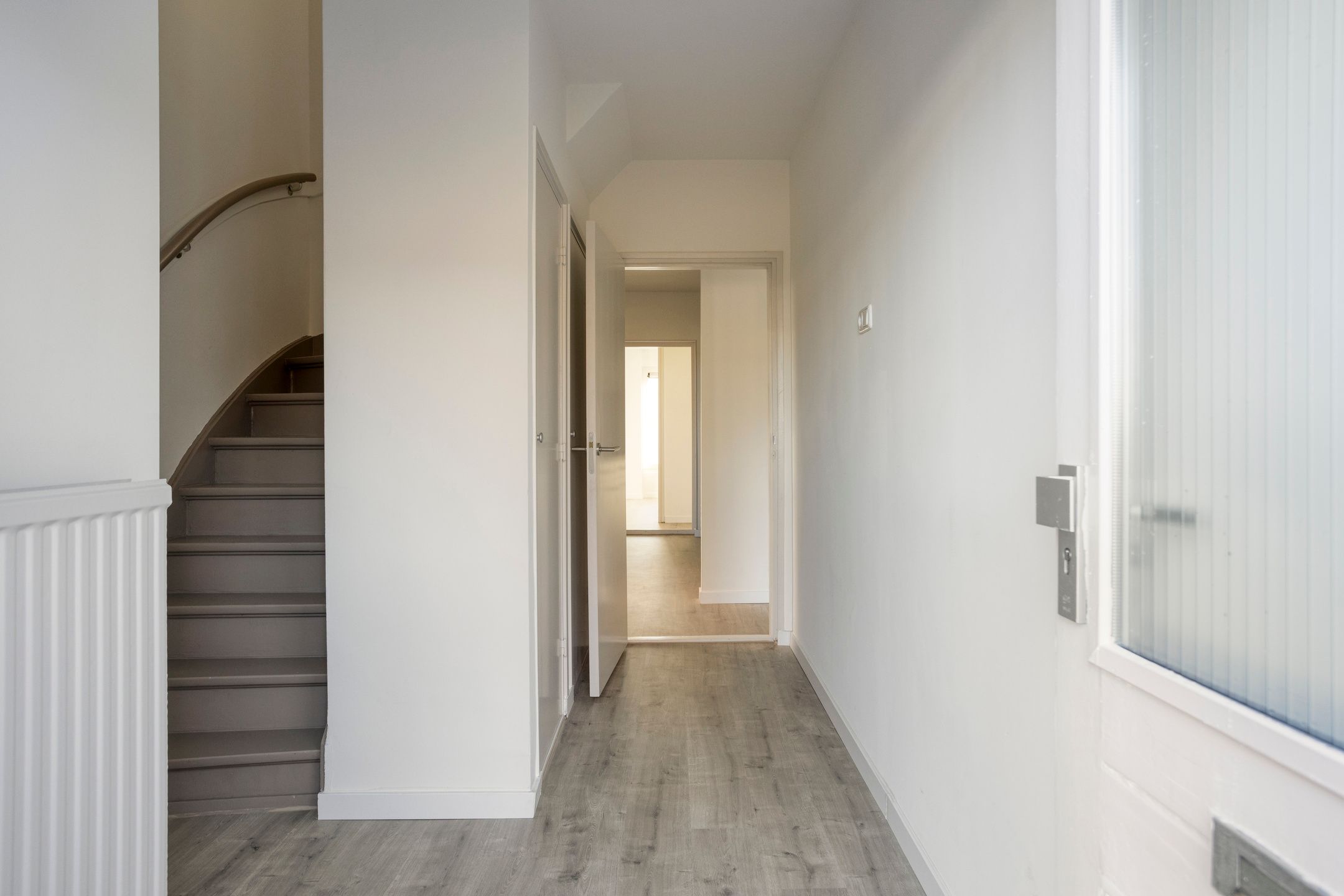 Photo 15 of Gouverneur Houbenstraat 48