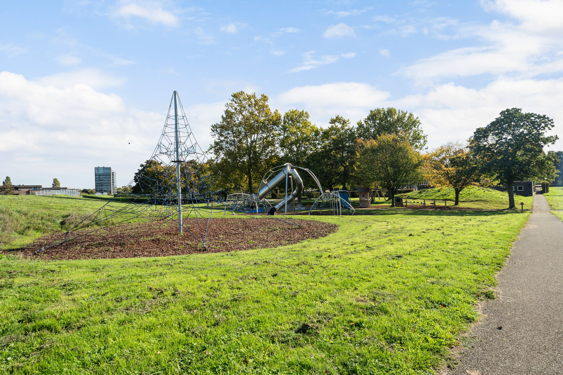 Foto 42 van Mahoniehout 39