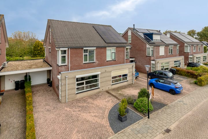 Foto 4 van Junoplein 28