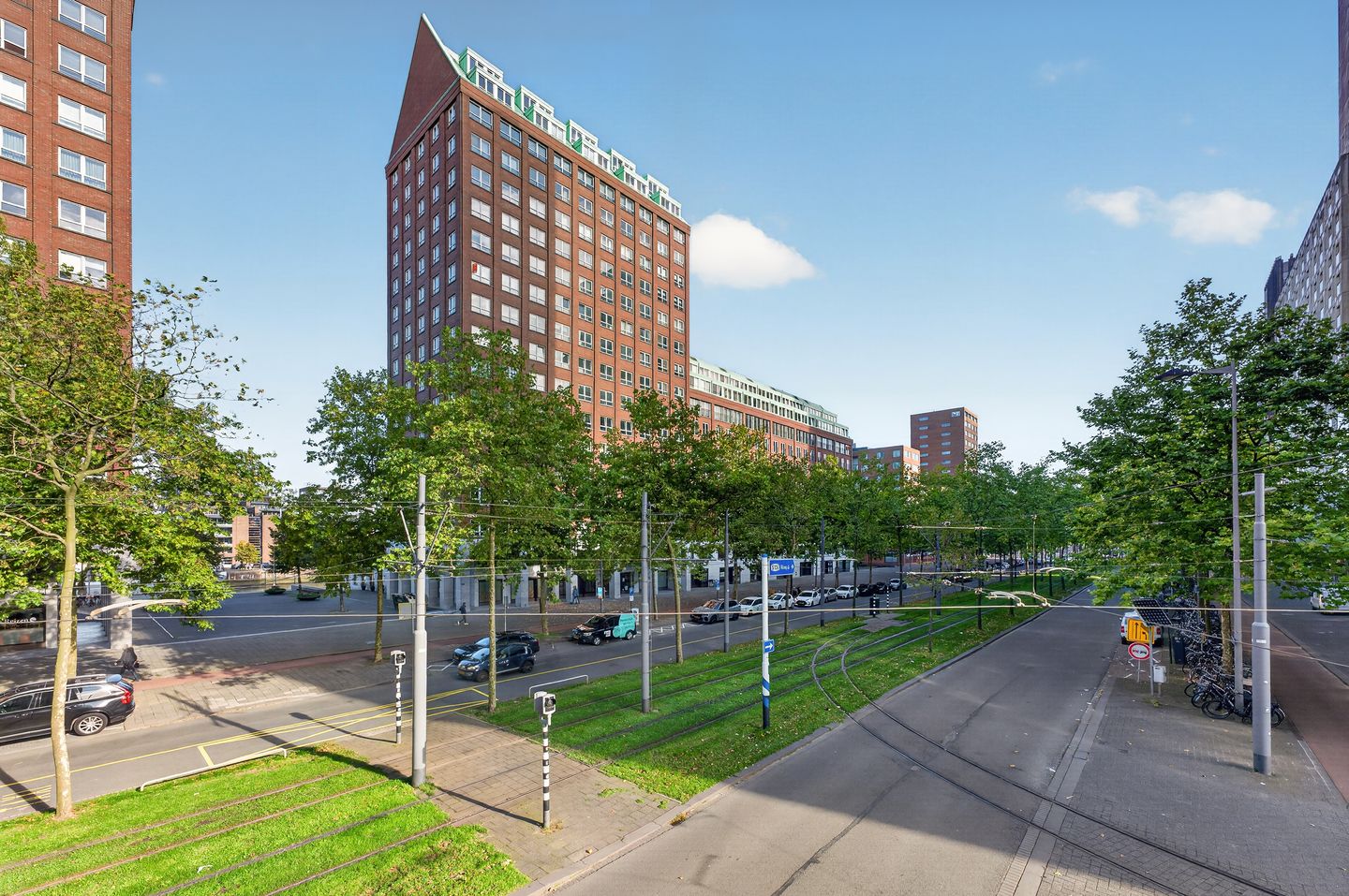 Bekijk foto 3 van Laan op Zuid 296-298