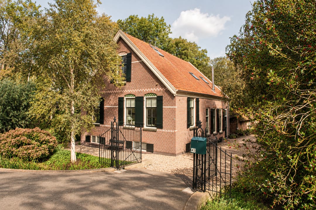 Photo 2 of Winkeldijk 43