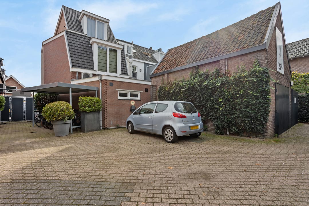 Photo 22 of Naarderstraat 31-A