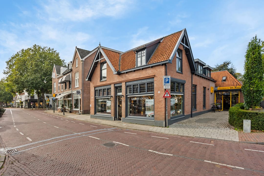 Photo 23 of Naarderstraat 31-A