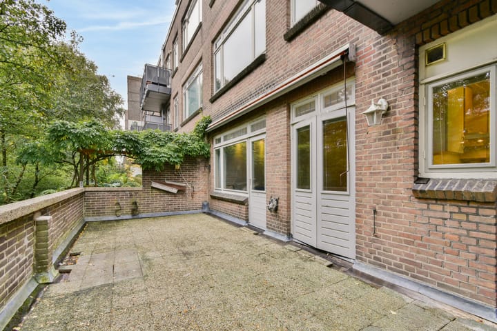 Foto 4 van Nieuwe Binnenweg 64-01R